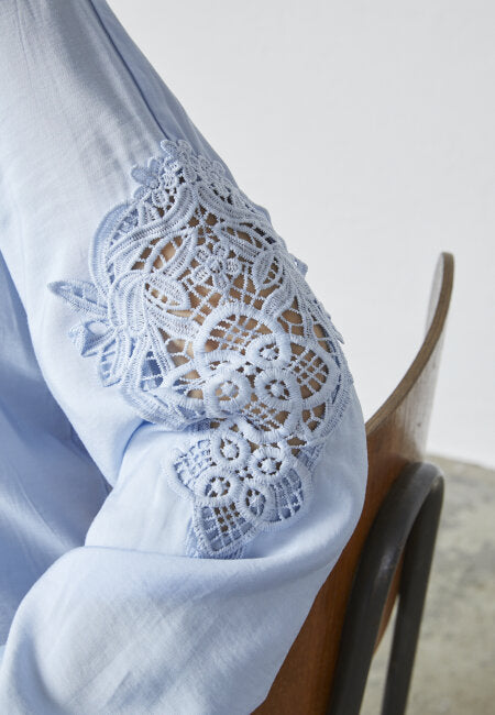 Viaba blouse