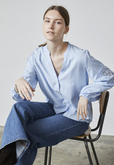 Viaba blouse